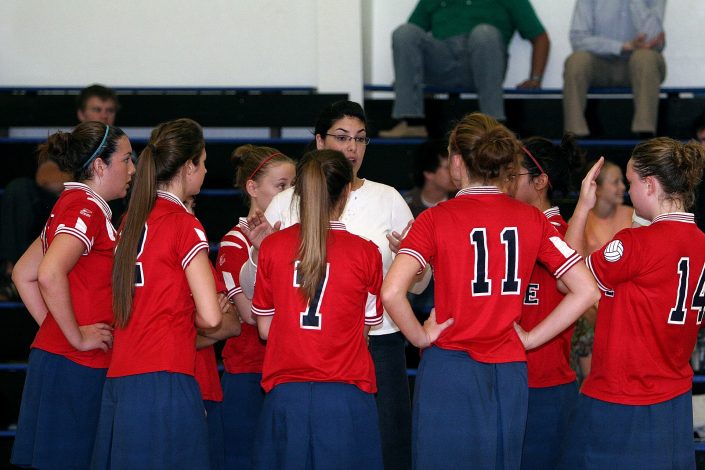 volleyball-team-1586522_1920